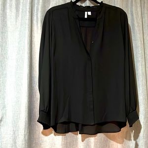 NWT Black Elle top in XL
